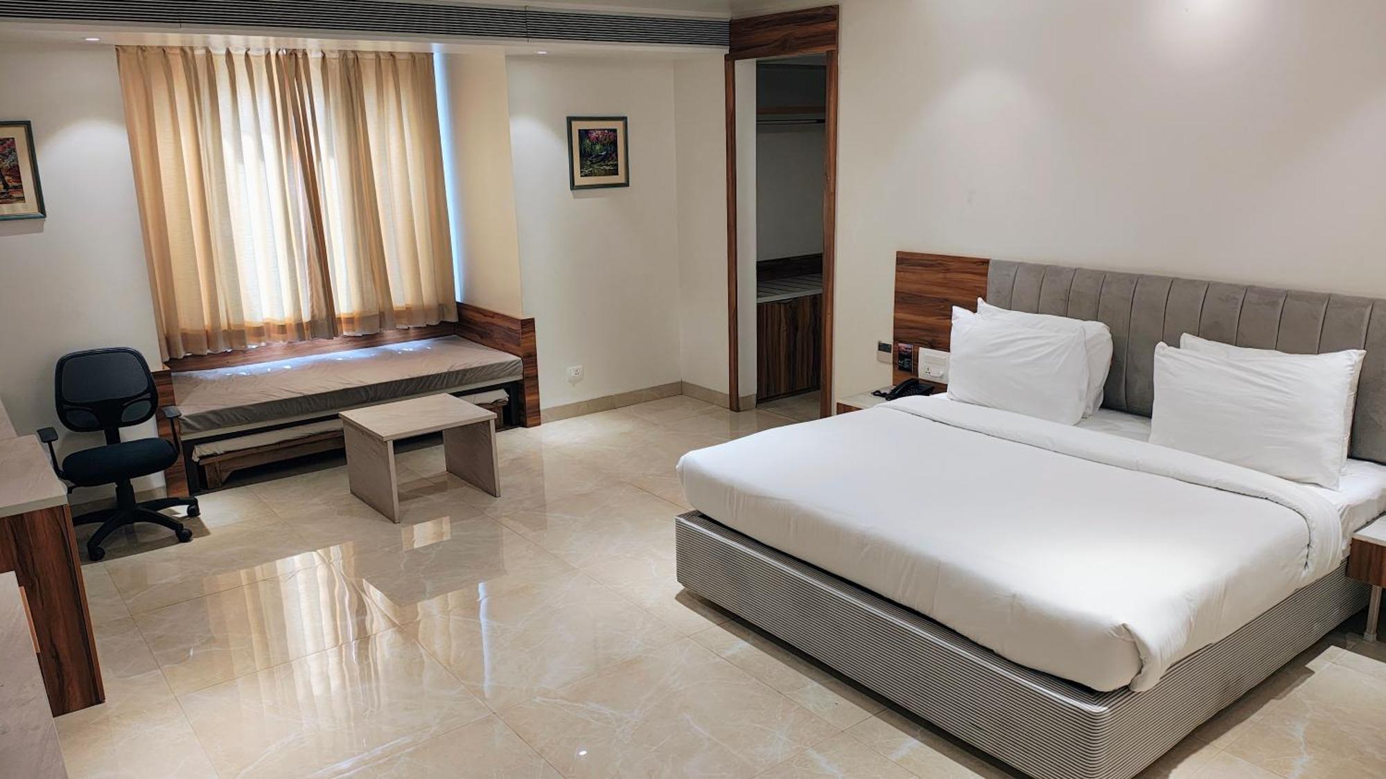 The Utopia Resort Sānchi Eksteriør billede